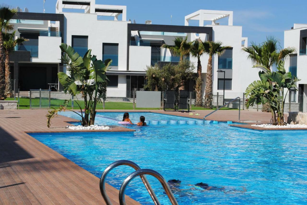 Oasis Beach 7 Torrevieja Apartamento Exterior foto